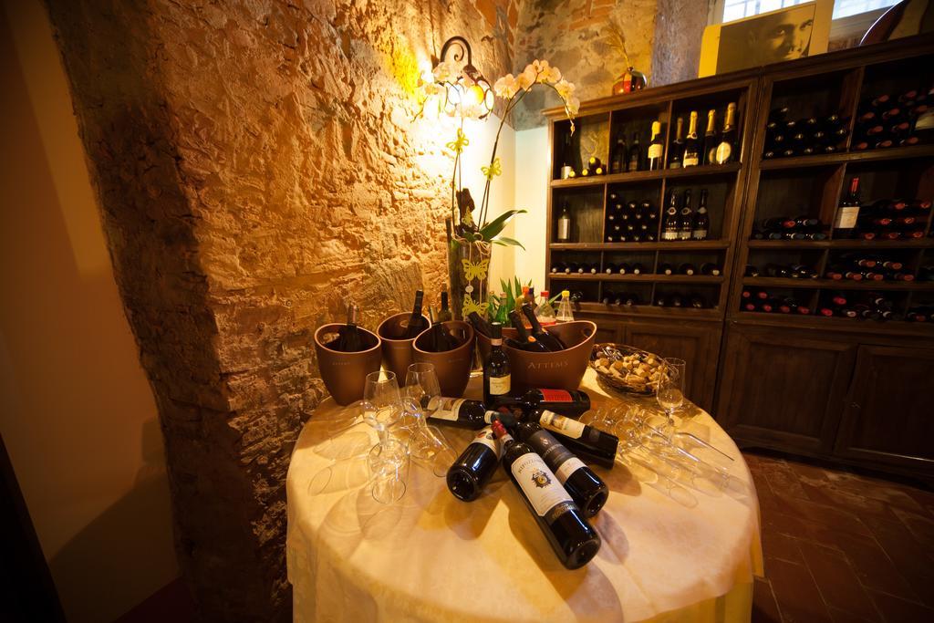 Villa Di Corliano Relais All'Ussero San Giuliano Terme Luaran gambar