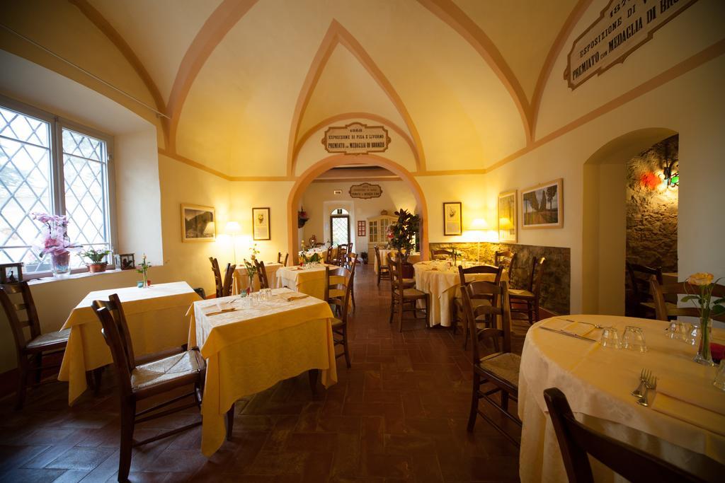 Villa Di Corliano Relais All'Ussero San Giuliano Terme Luaran gambar