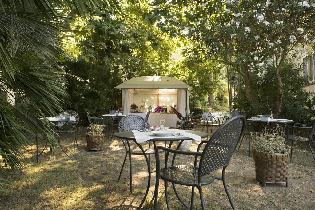 Villa Di Corliano Relais All'Ussero San Giuliano Terme Luaran gambar