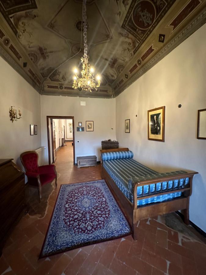 Villa Di Corliano Relais All'Ussero San Giuliano Terme Luaran gambar