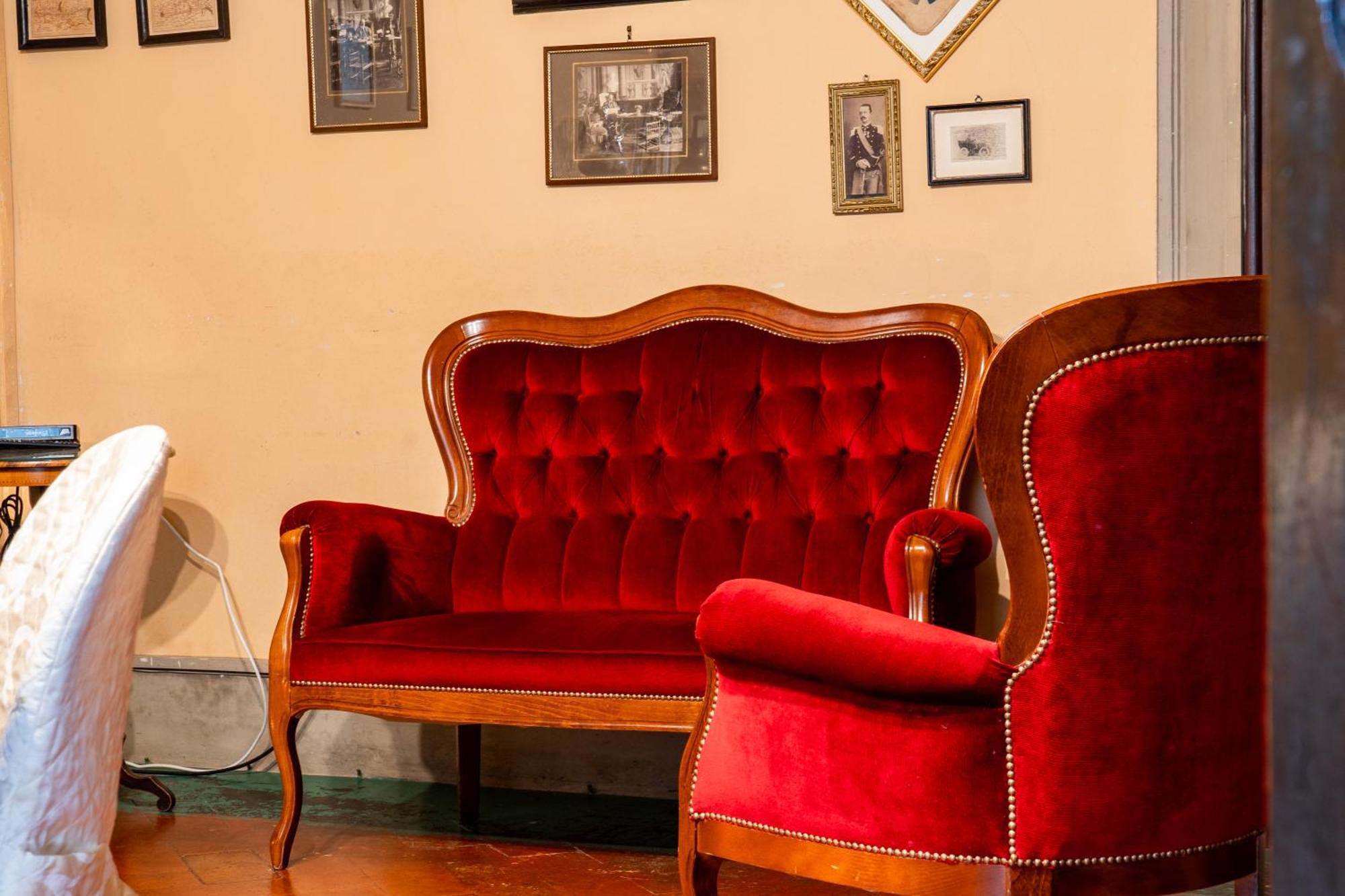 Villa Di Corliano Relais All'Ussero San Giuliano Terme Luaran gambar