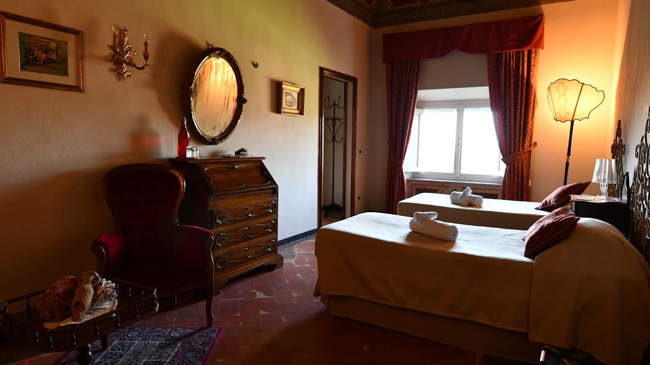 Villa Di Corliano Relais All'Ussero San Giuliano Terme Luaran gambar