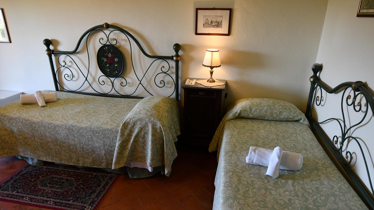 Villa Di Corliano Relais All'Ussero San Giuliano Terme Luaran gambar