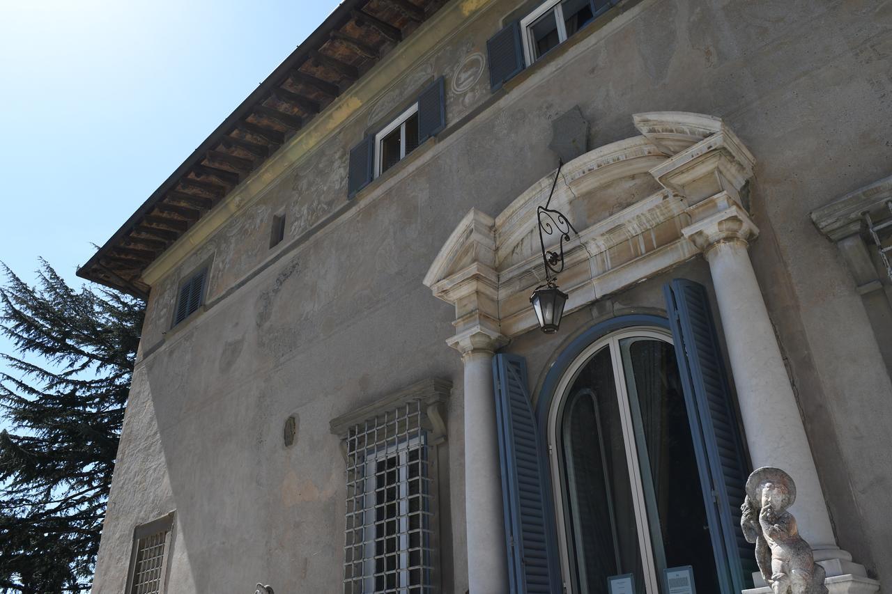 Villa Di Corliano Relais All'Ussero San Giuliano Terme Luaran gambar